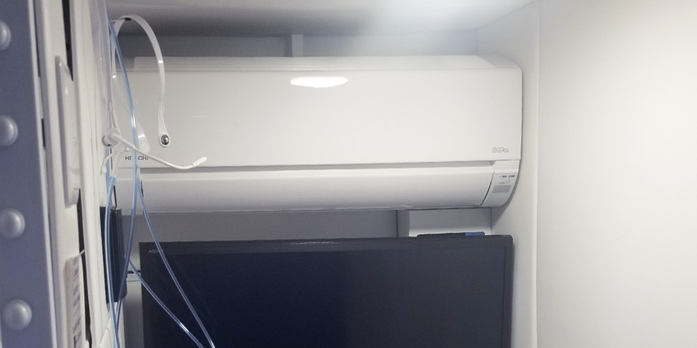 エアコン